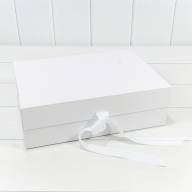 Коробка Прямоугольная 44*32*16 складная на магнитах Белый 1/24 Арт: 721361/417 - Коробка Прямоугольная 44*32*16 складная на магнитах Белый 1/24 Арт: 721361/417