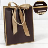 Пакет подарочный с лентой 18*23*10 210г Коричневый 1/10 1/160 Арт: 000503E/2 - Пакет подарочный с лентой 18*23*10 210г Коричневый 1/10 1/160 Арт: 000503E/2